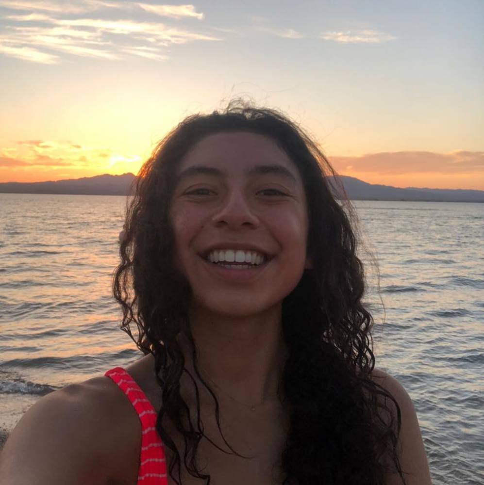 Meet your Posher, Alyssa